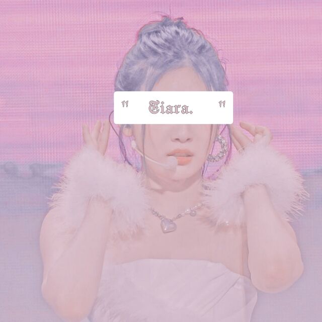 tiara-star