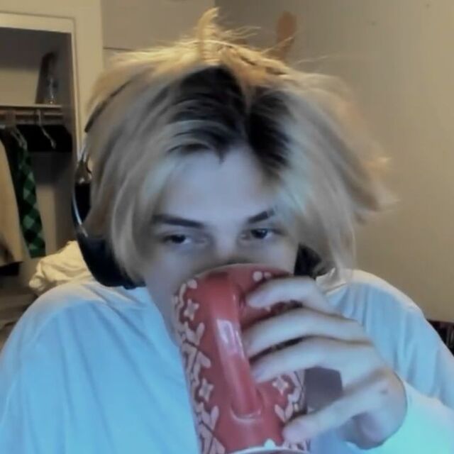 xqcow